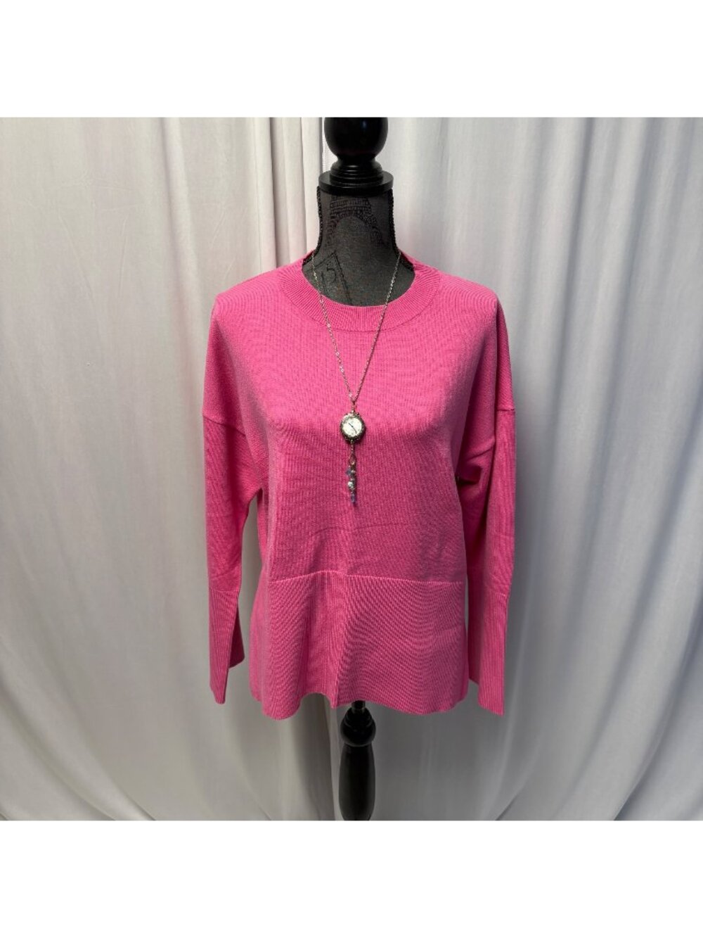 Pink Long Sleeve Sweater Womens Size Small Relaxed Fit Knit Pullover Top NEW